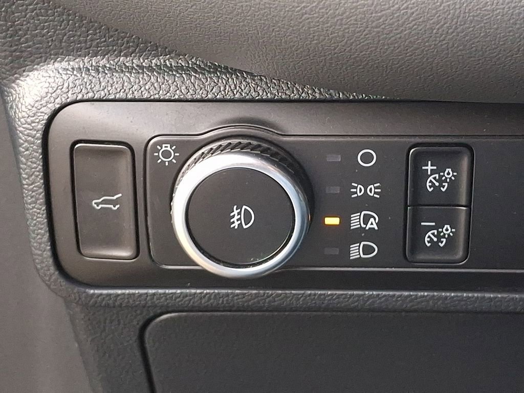 Used 2025 Ford Explorer Active w/ Active Comfort Package AWD/4WD image 23