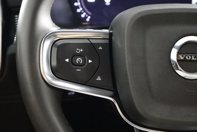 Used 2022 Volvo XC40 P8 Recharge Ultimate AWD/4WD image 22