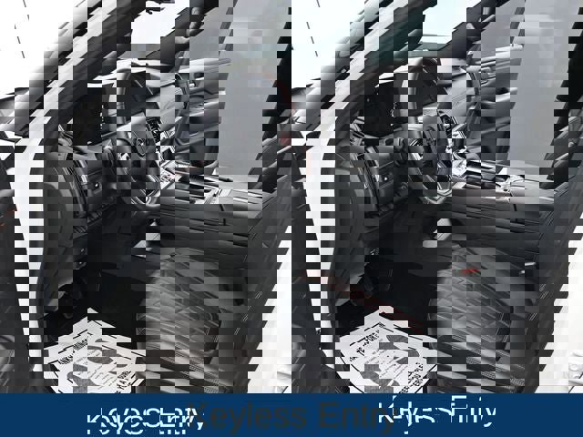 Used 2025 Nissan Armada PRO-4X image 18