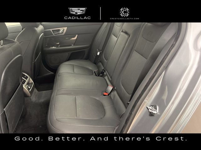 Used 2011 Jaguar XF R image 27