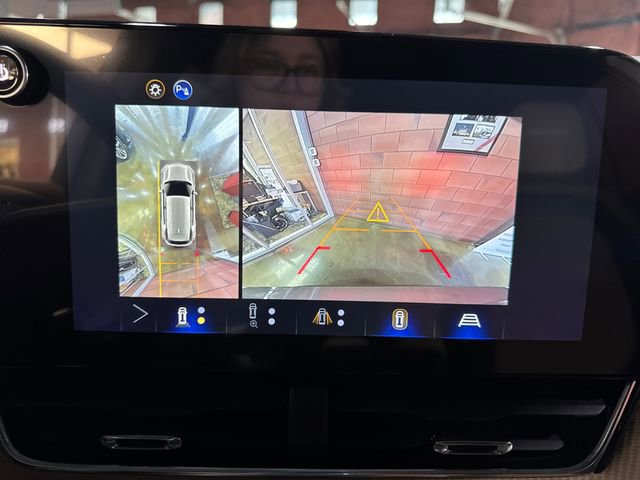 Certified 2026 Chevrolet Equinox ACTIV w/ Convenience Package III image 21