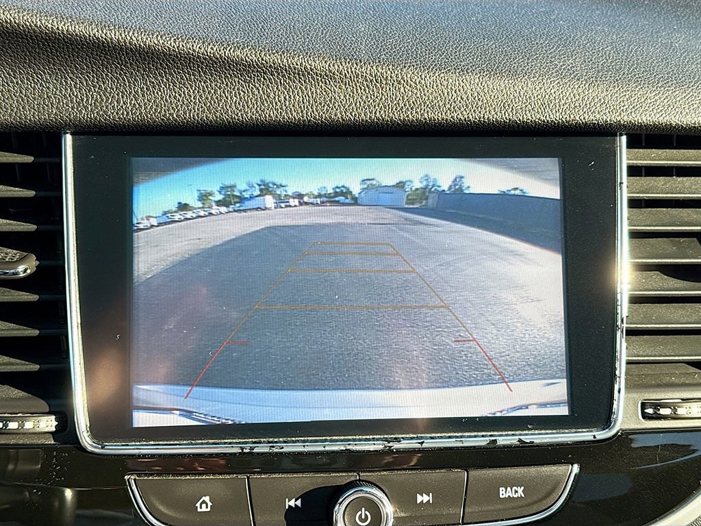 Used 2020 Buick Encore Preferred w/ Safety Package image 24