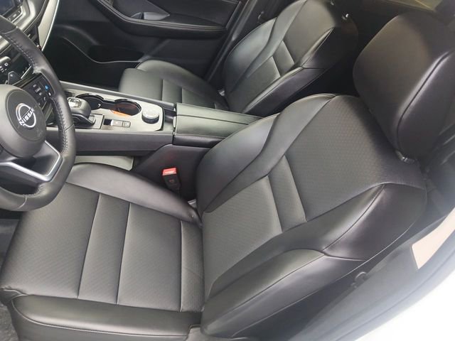 Used 2023 Nissan Rogue SV w/ SV Premium B Package AWD/4WD image 11