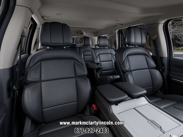 New 2027 Lincoln Navigator Premiere AWD/4WD image 10