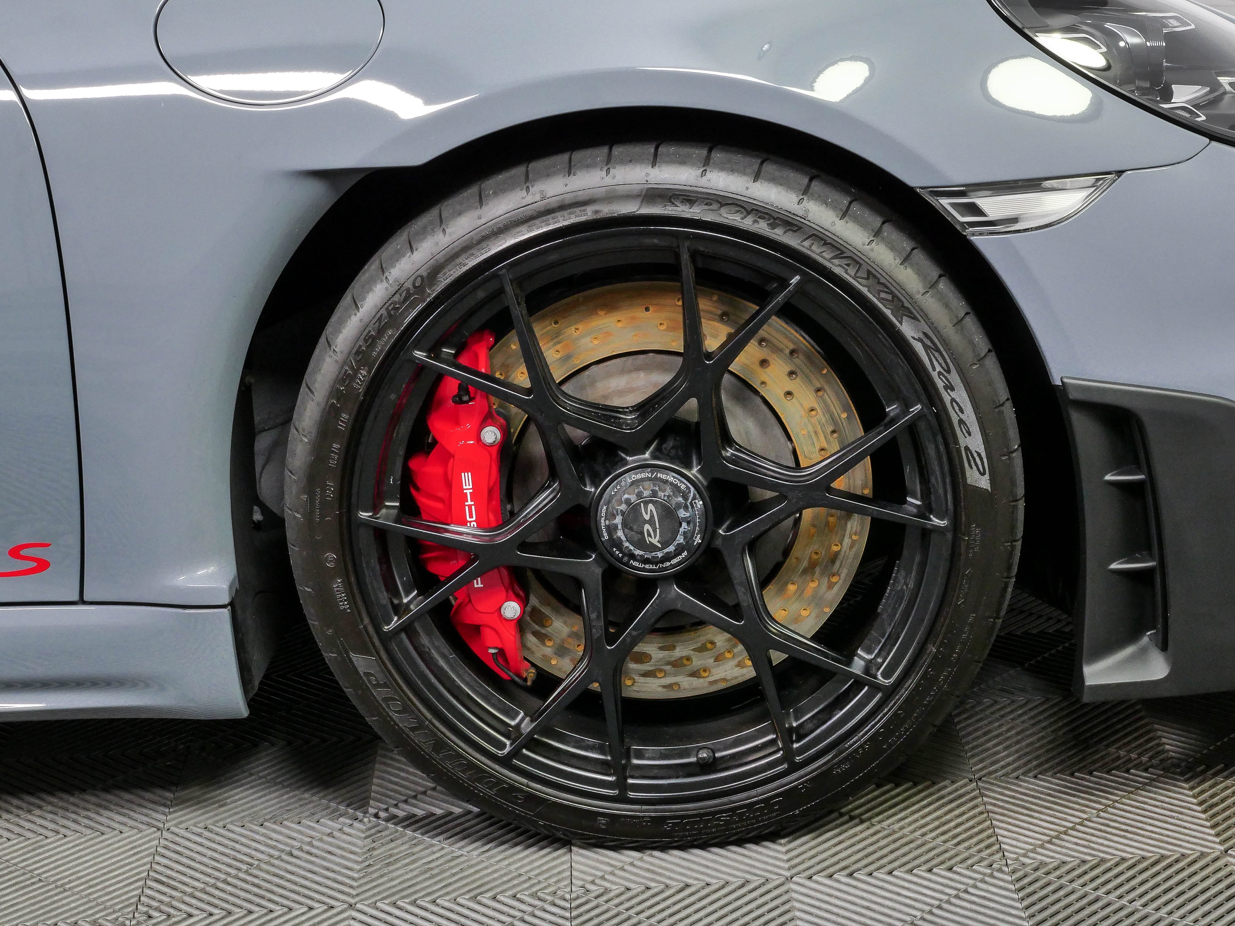 Certified 2024 Porsche 718 Boxster Spyder RS w/ Weissach Package RWD image 37