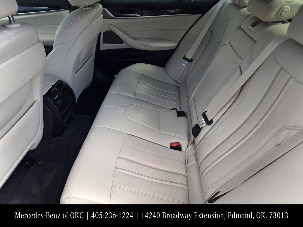 Used 2021 BMW 530i xDrive w/ M Sport Package AWD/4WD image 21