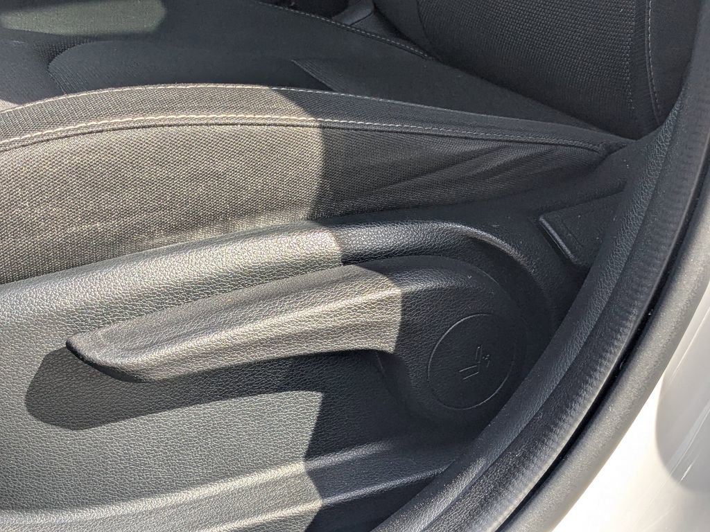 Used 2024 Kia Forte LXS image 18