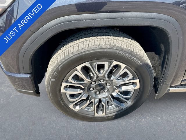 Used 2025 GMC Sierra 1500 Denali Ultimate image 10