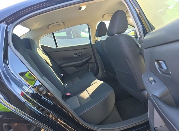 Used 2025 Nissan Sentra SV w/ All-Weather Package FWD image 11