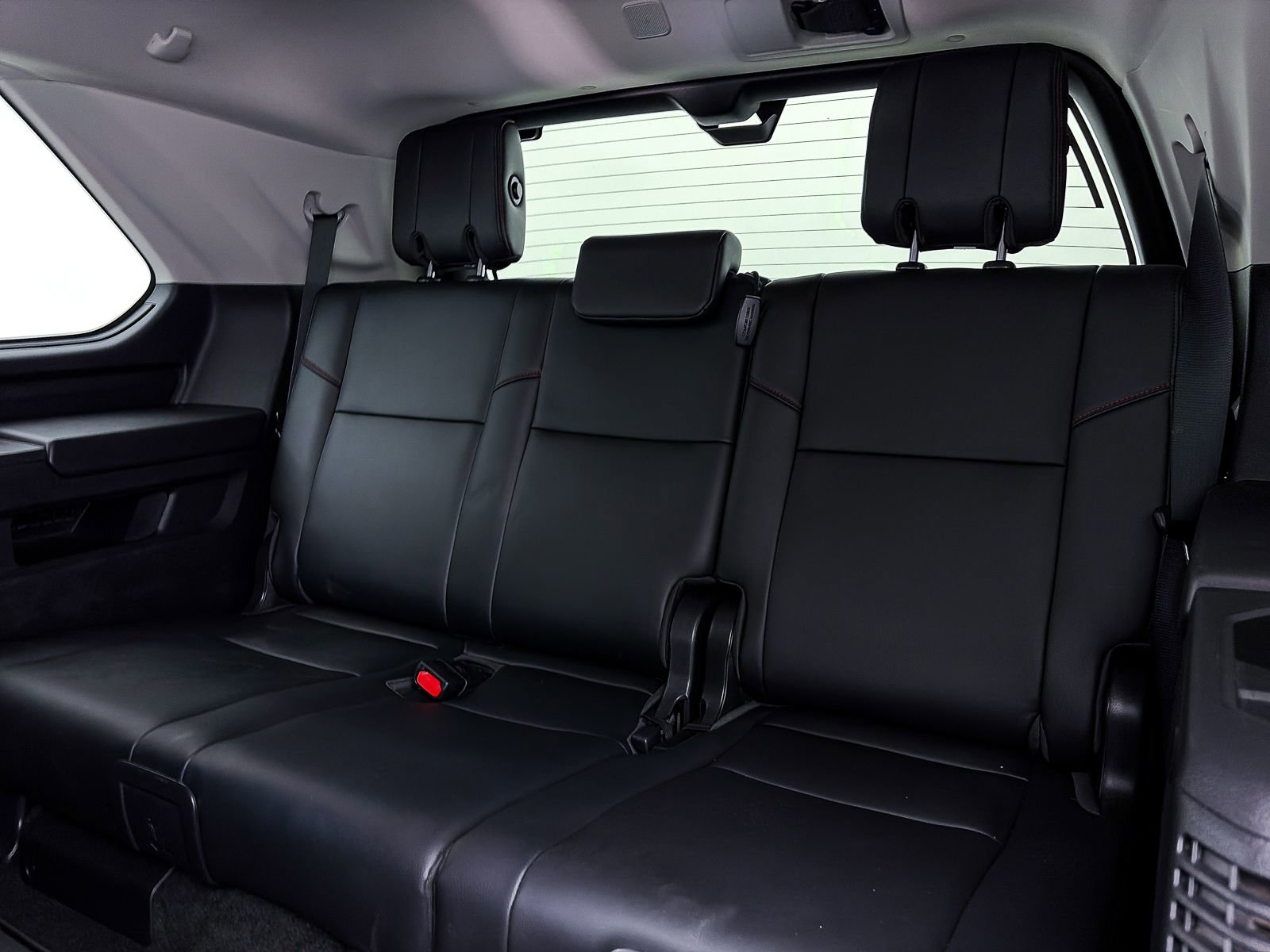 Used 2023 Toyota Sequoia TRD Pro AWD/4WD image 40