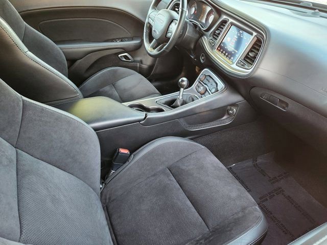 Certified 2022 Dodge Challenger R/T w/ Plus Package image 19