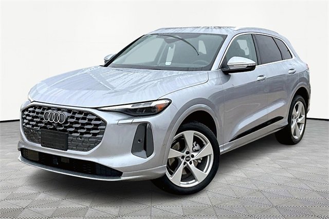 New 2025 Audi Q5 Premium Plus