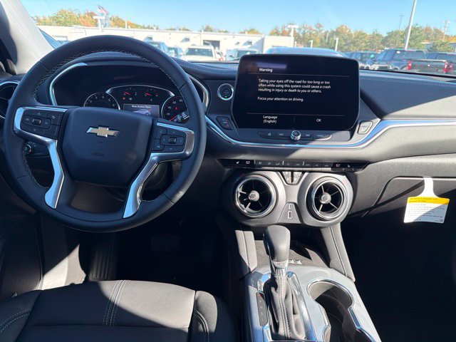 New 2026 Chevrolet Blazer LT w/ Sound & Technology Package AWD/4WD image 20