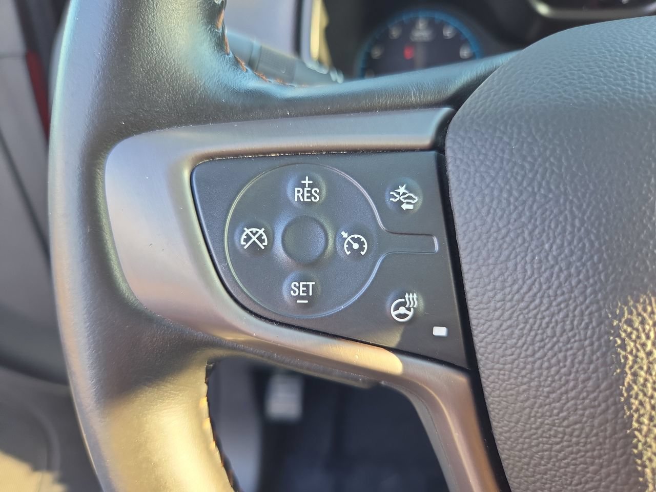 Used 2021 GMC Canyon AT4 w/ Driver Alert Package AWD/4WD image 27