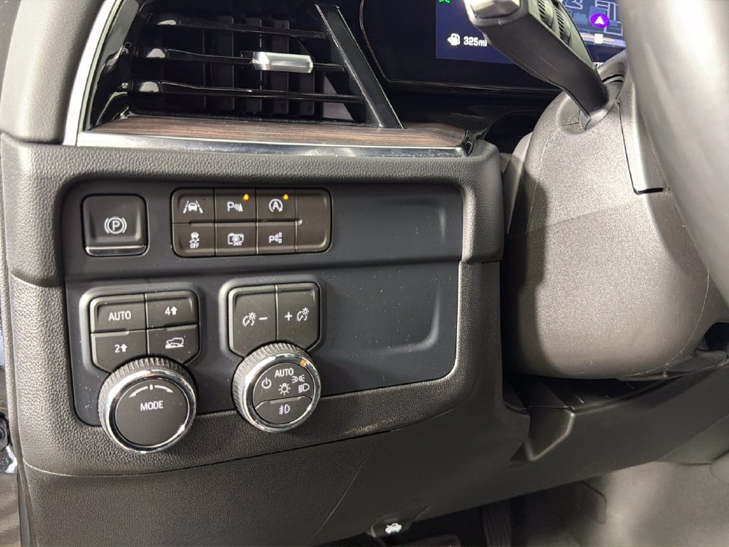 Used 2026 Chevrolet Suburban LT w/ Comfort Package AWD/4WD image 20