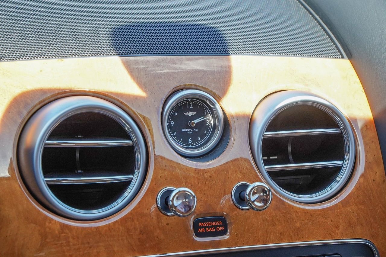 Used 2016 Bentley Continental GT image 29