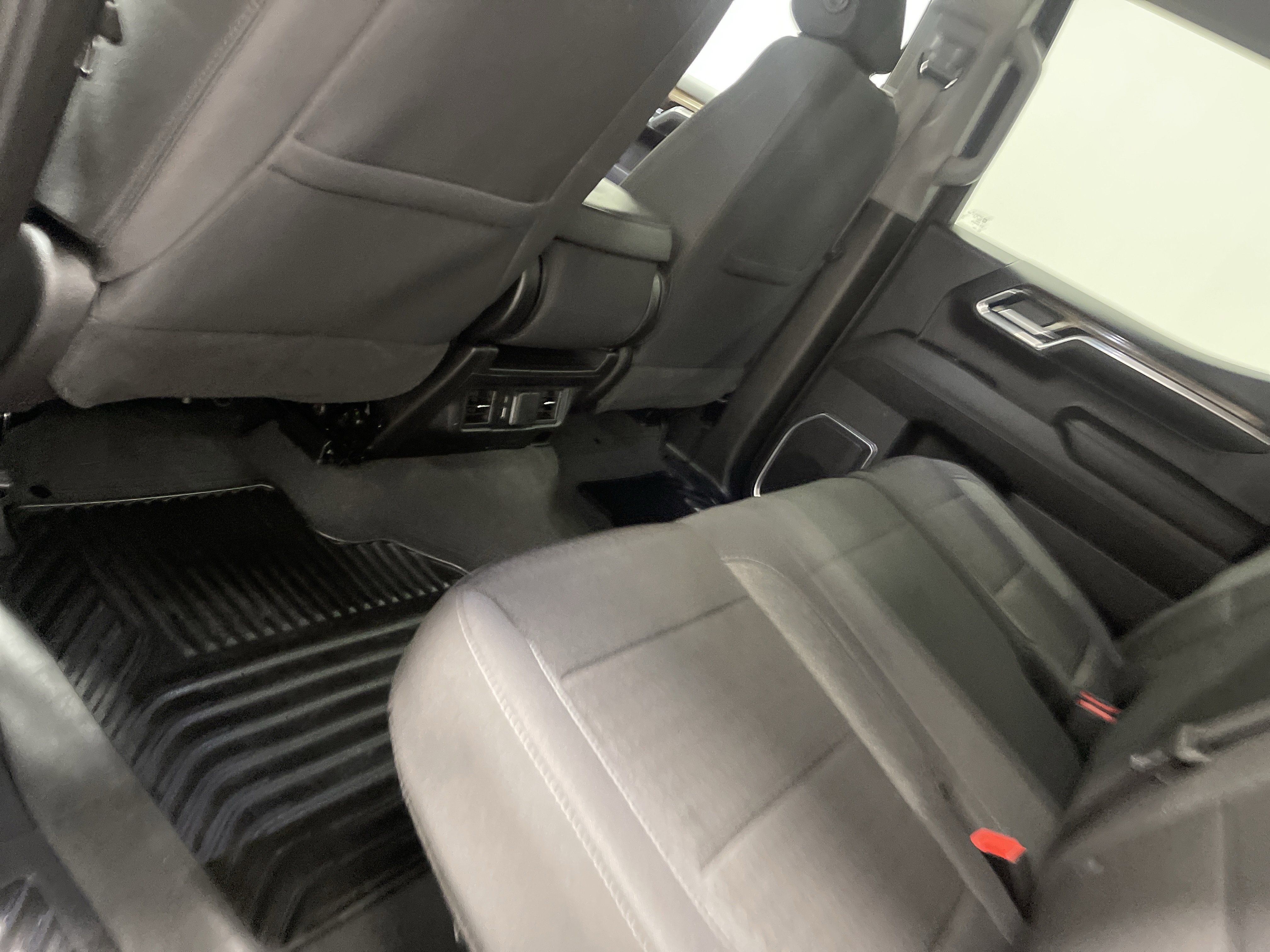 Used 2024 GMC Sierra 1500 SLE image 17