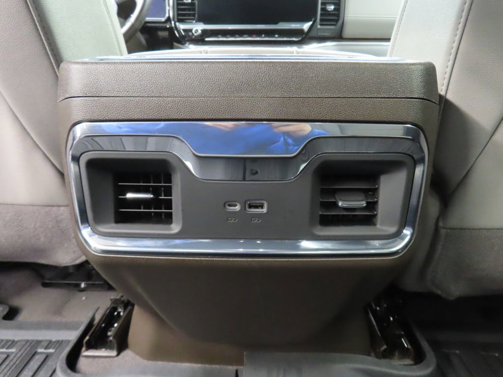 Used 2023 GMC Sierra 1500 SLT w/ SLT Convenience Package AWD/4WD image 14