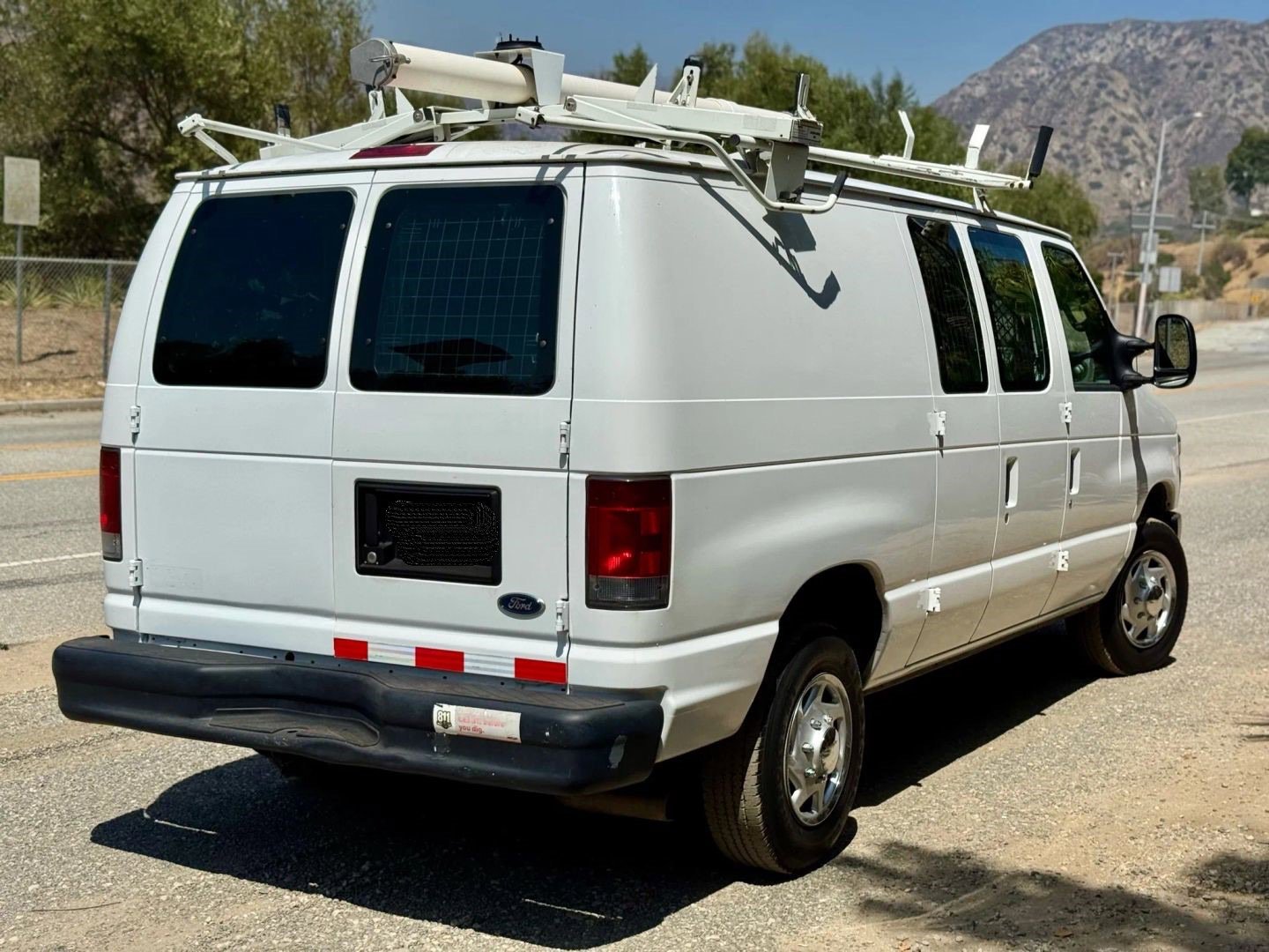 Used 2010 Ford E-250 and Econoline 250 image 5