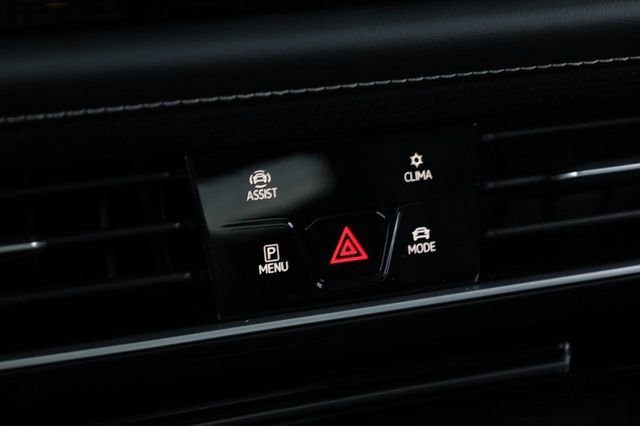 New 2026 Volkswagen Atlas SE image 17