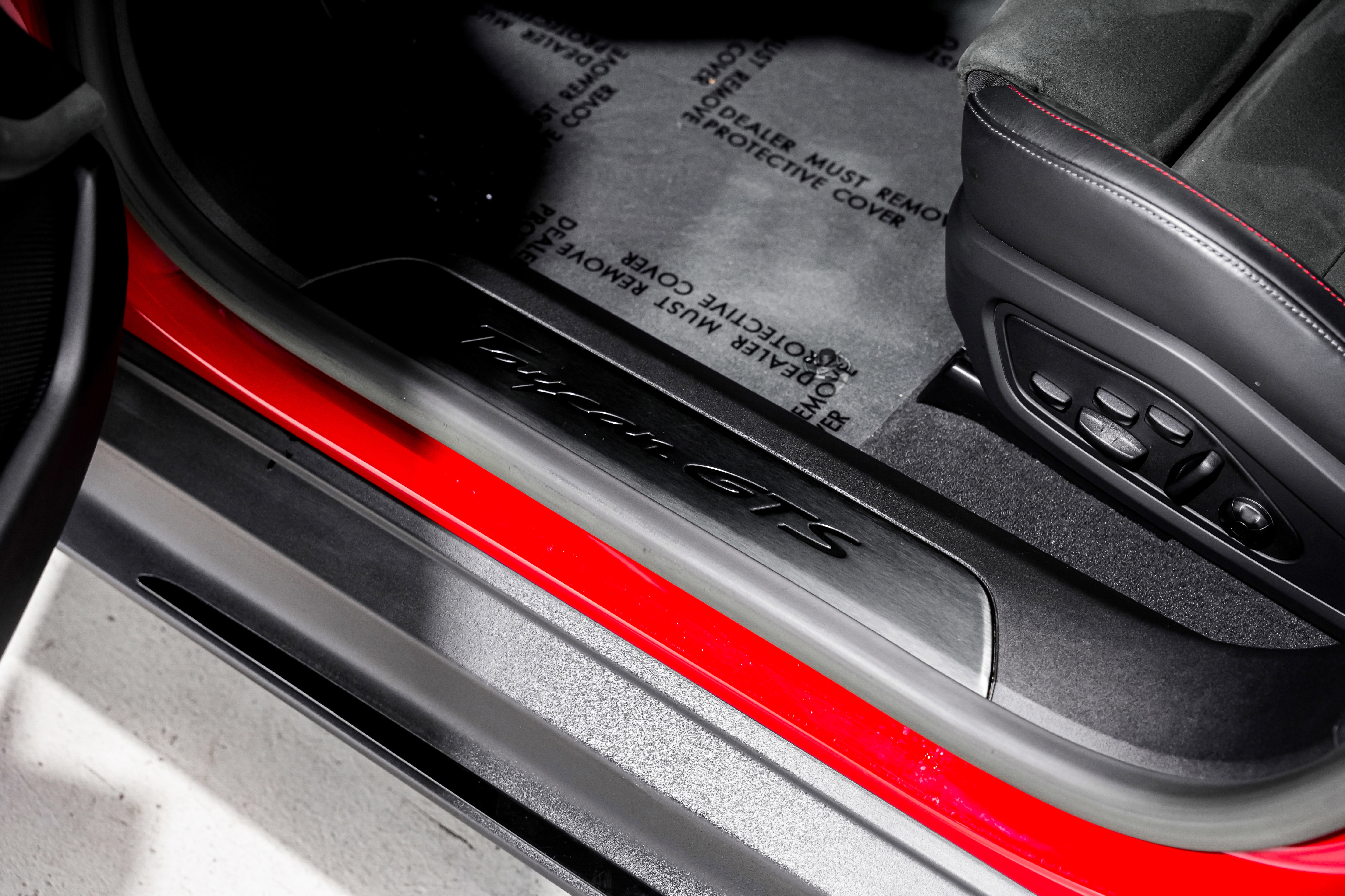 Used 2023 Porsche Taycan GTS image 22