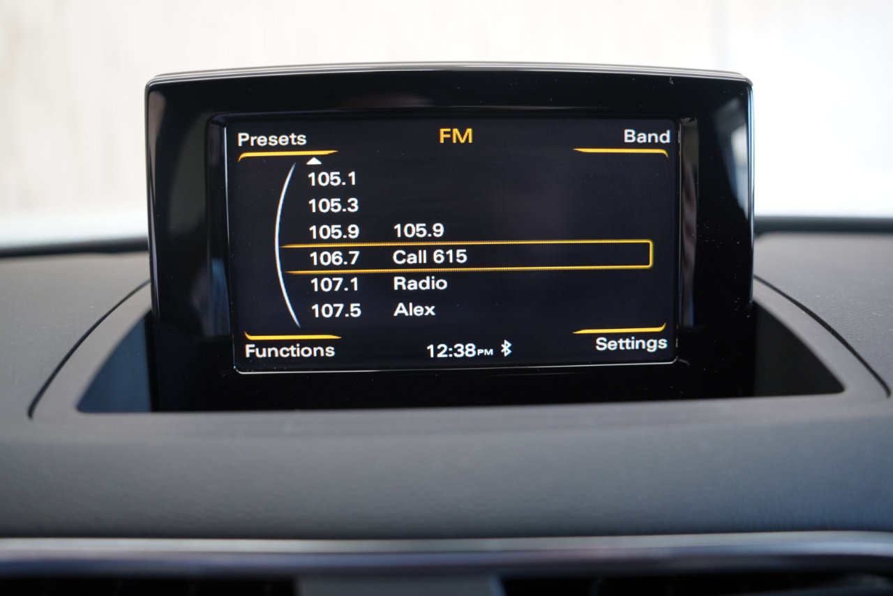 Used 2018 Audi Q3 2.0T Premium w/ Convenience Package image 21