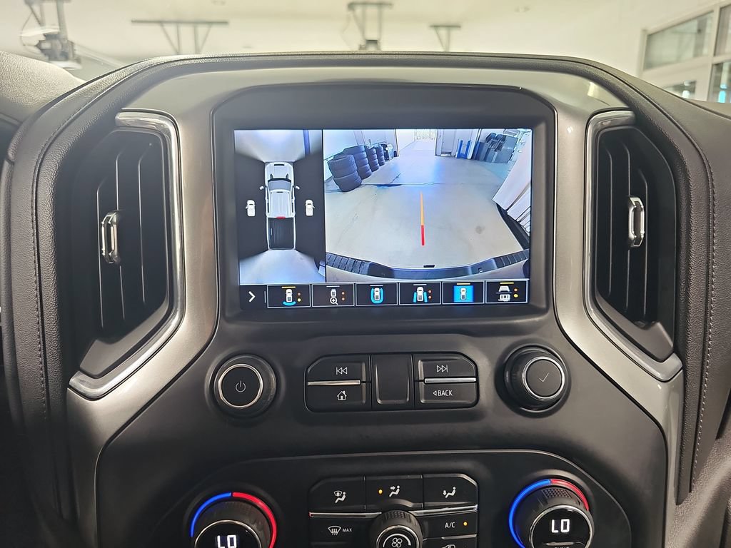 Certified 2020 Chevrolet Silverado 2500 LTZ w/ LTZ Premium Package AWD/4WD image 27