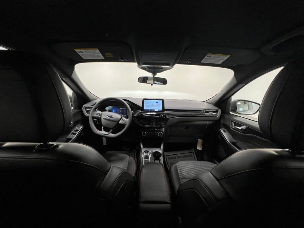 Used 2024 Ford Escape ST-Line w/ Equipment Group 301A image 21