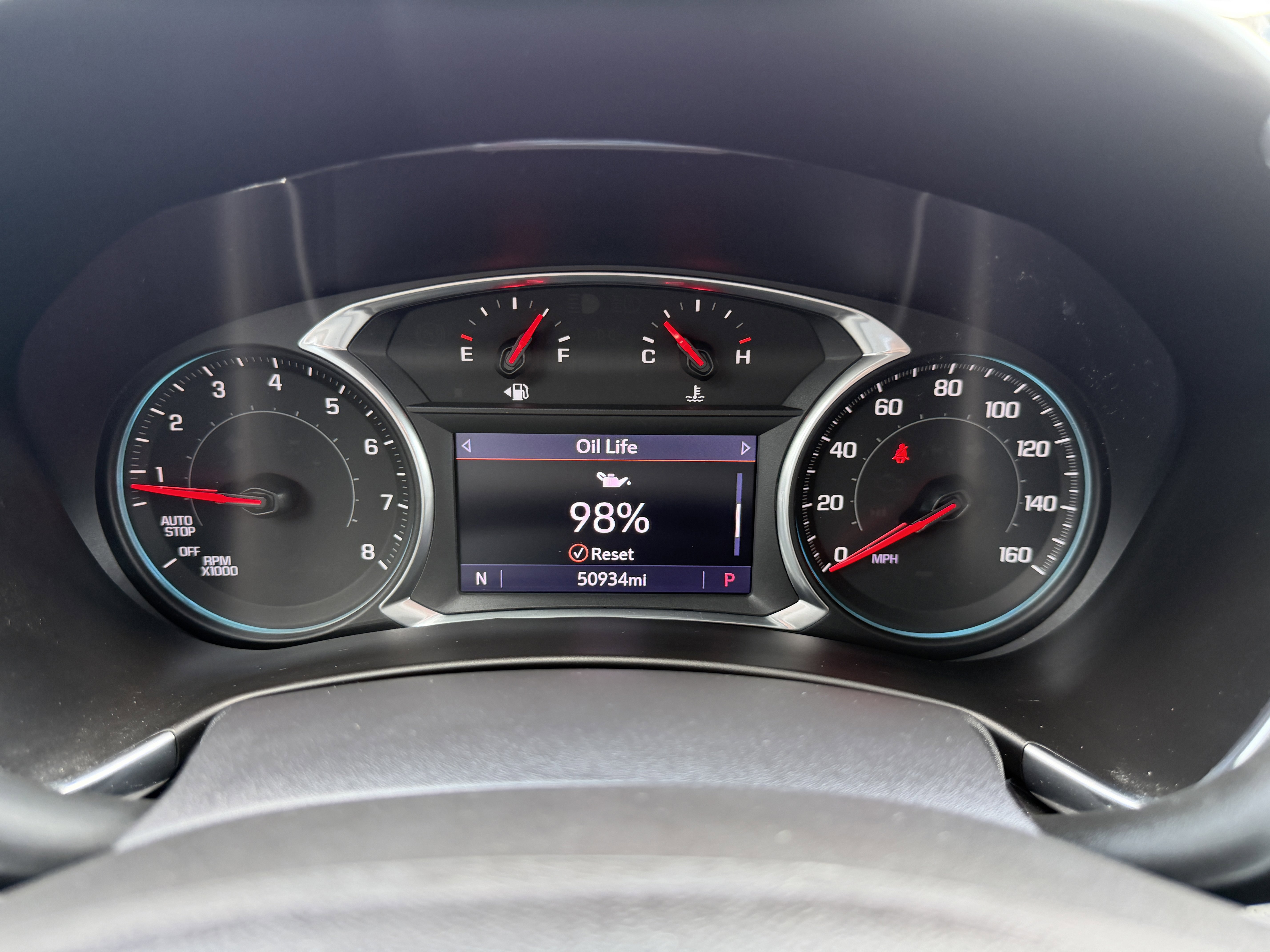 Used 2020 Chevrolet Equinox Premier image 31