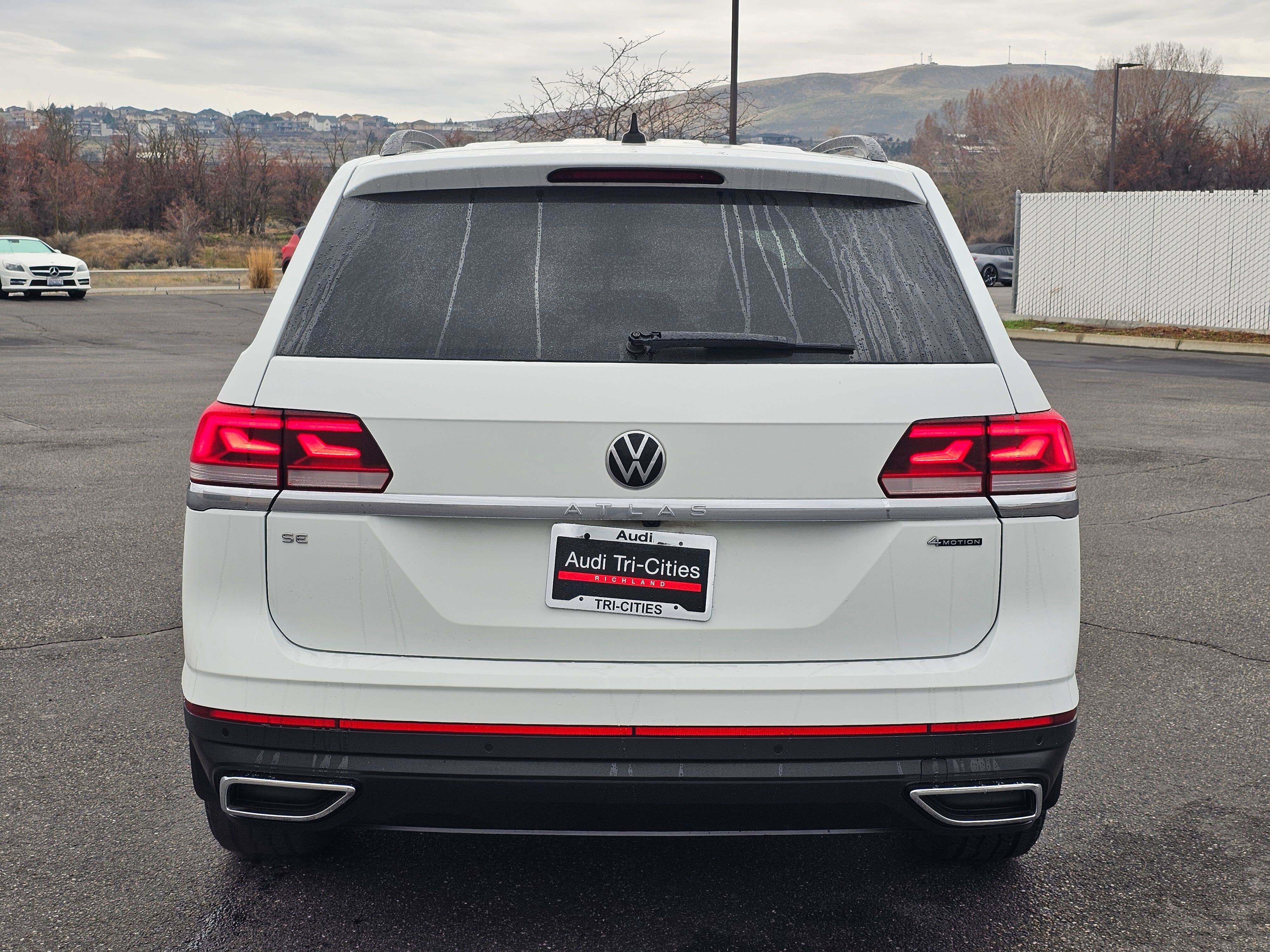 Used 2023 Volkswagen Atlas SE AWD/4WD image 5