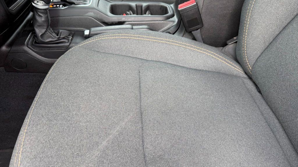 Used 2024 Jeep Wrangler Sport S image 11