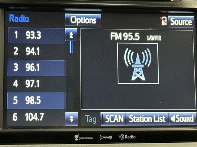 Used 2019 Toyota Highlander Plus image 16