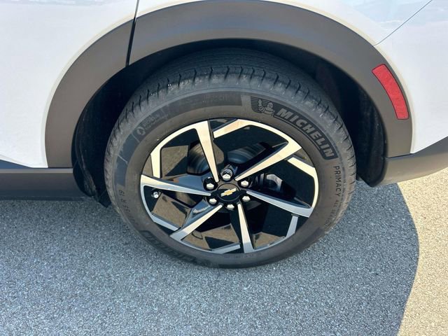 New 2026 Chevrolet Equinox EV LT w/ Comfort Package image 12