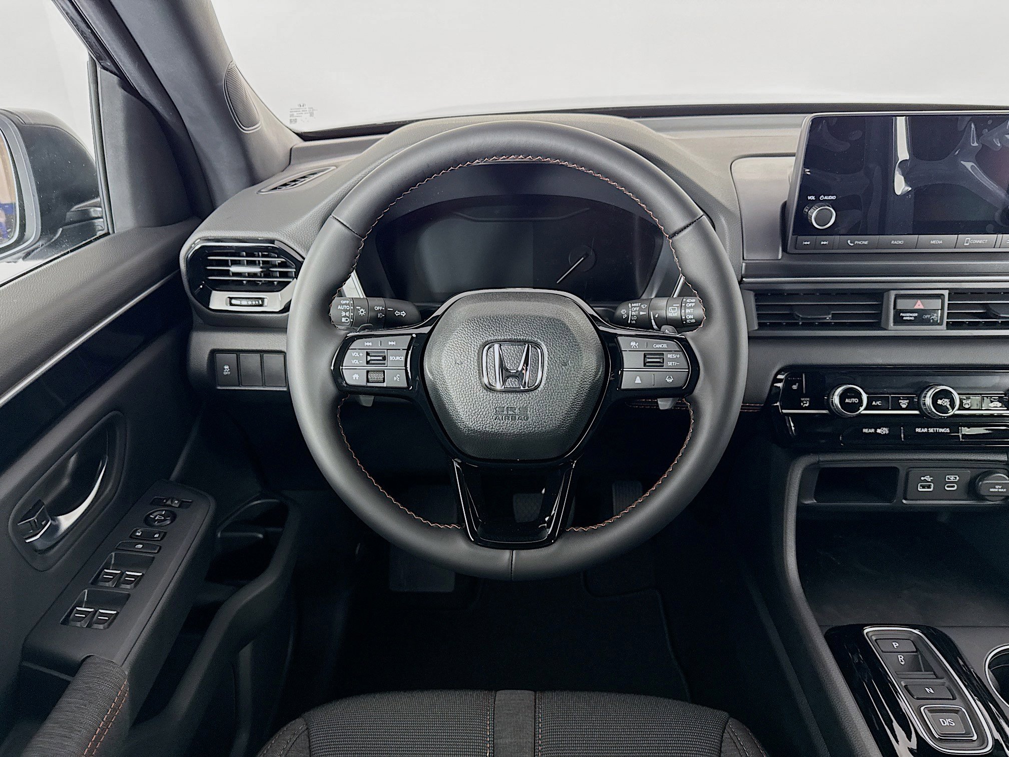 New 2025 Honda Pilot Sport image 21