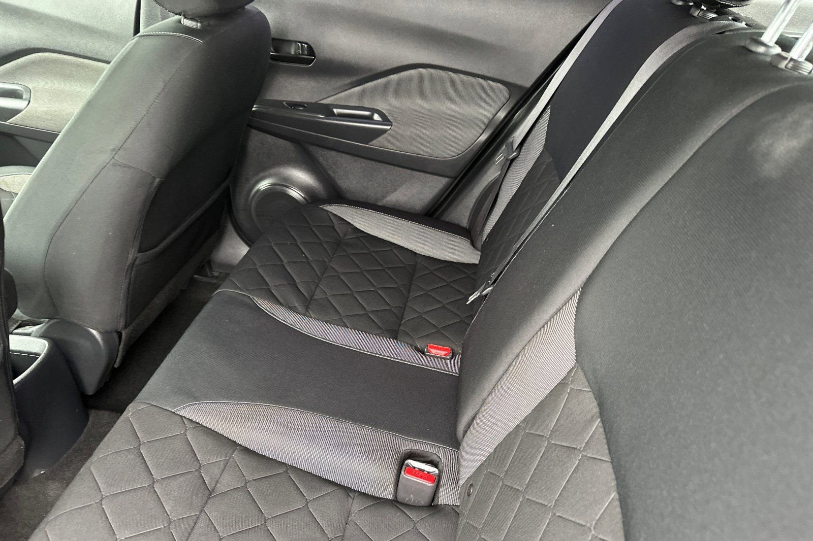 Used 2019 Nissan Kicks S FWD image 12