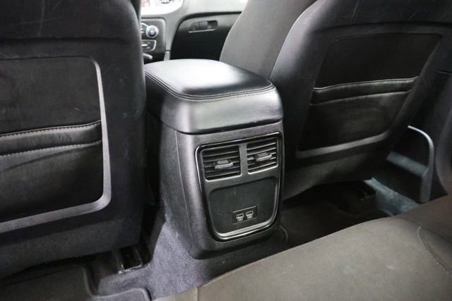 Used 2022 Dodge Charger R/T w/ Harman/Kardon Audio Group RWD image 35