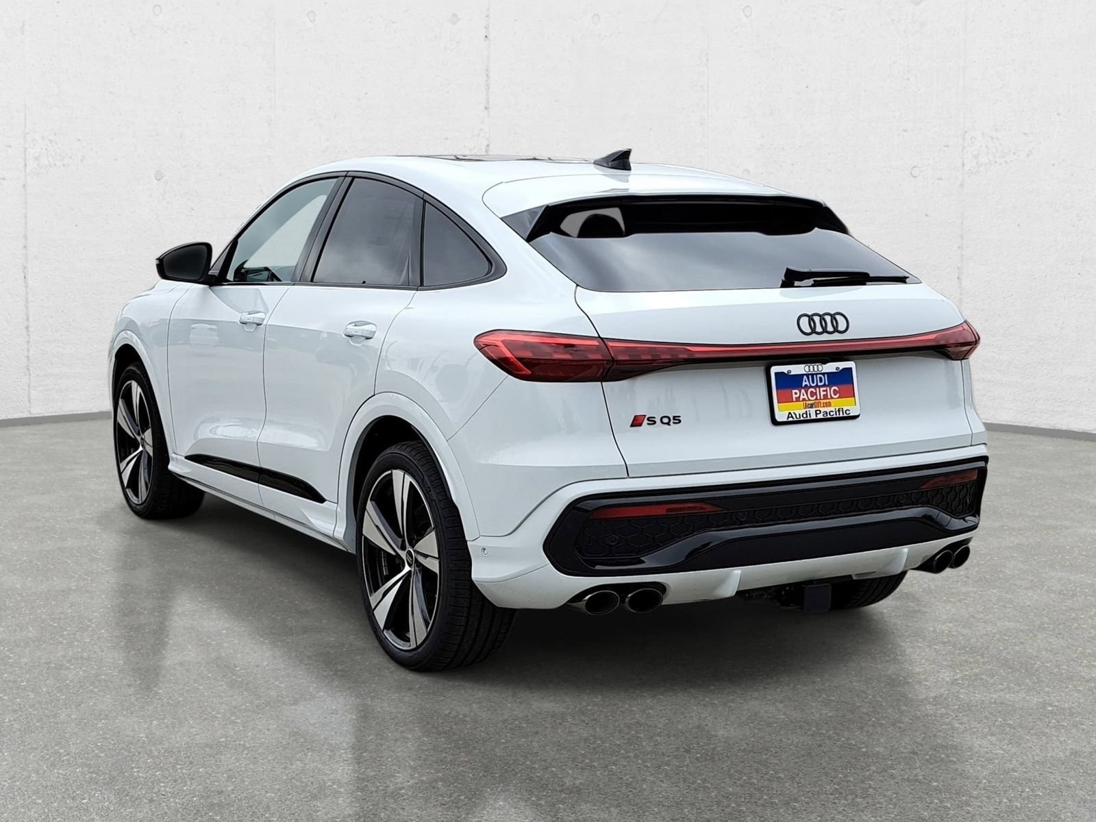New 2026 Audi SQ5 Premium Plus AWD/4WD image 7