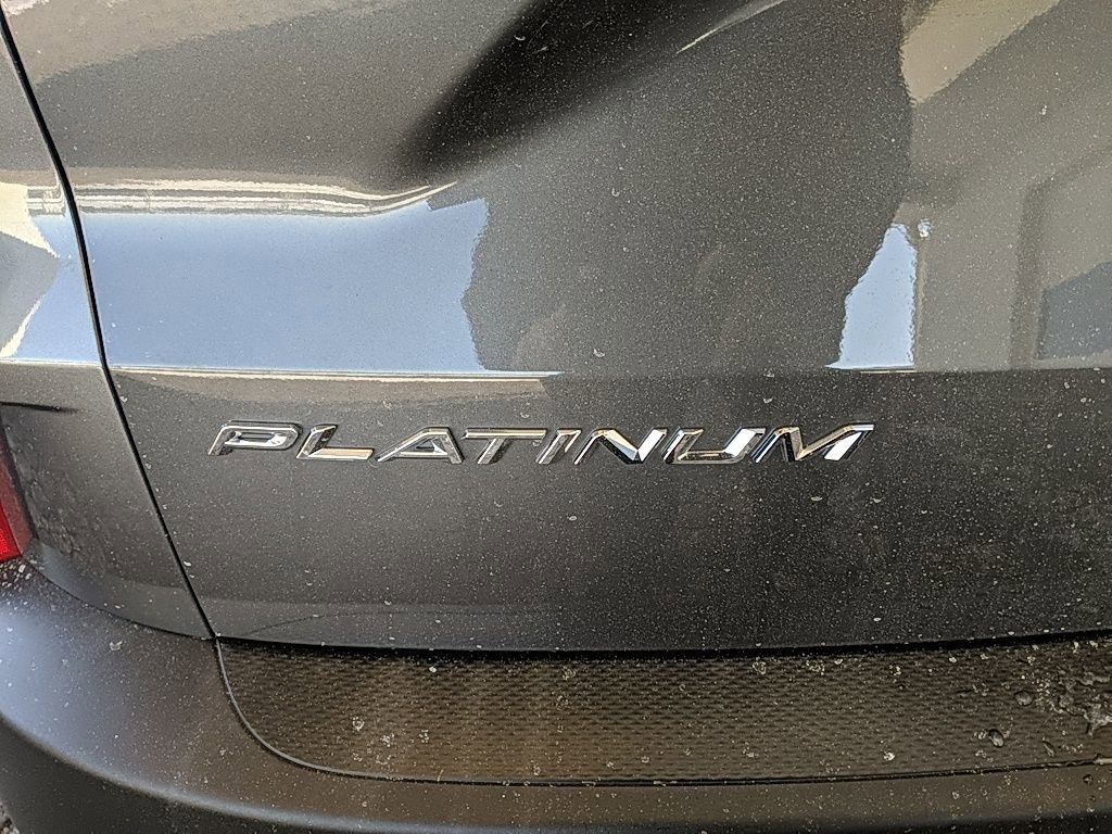 Certified 2025 Ford Escape Platinum image 7