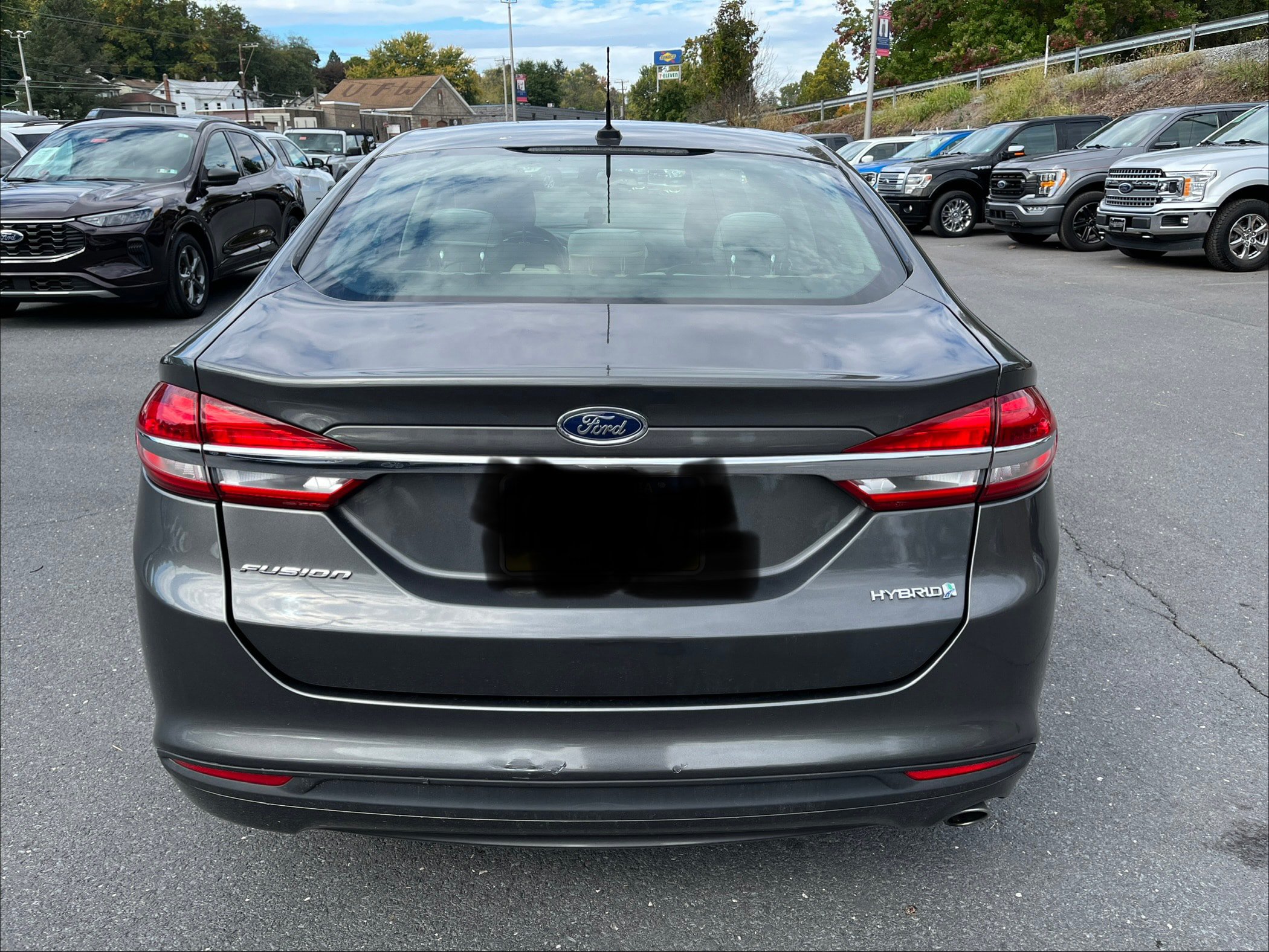 Used 2018 Ford Fusion S FWD image 8