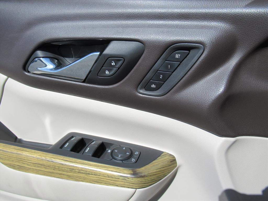 Used 2017 GMC Acadia Denali image 22