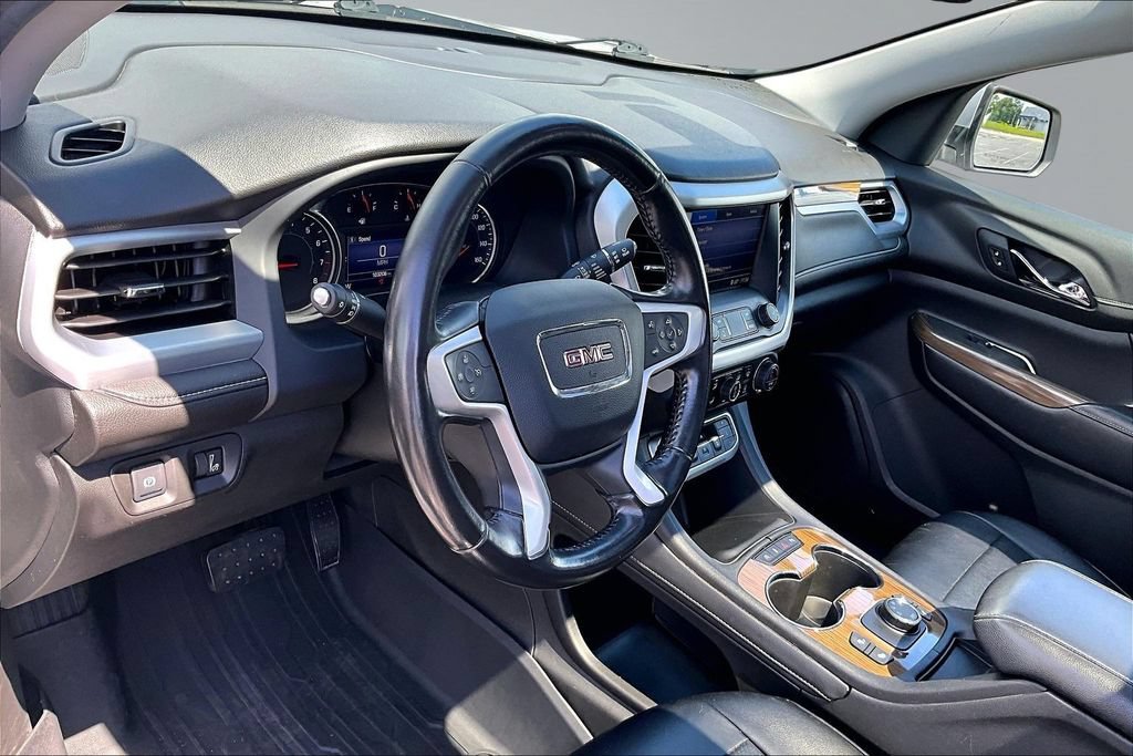 Used 2020 GMC Acadia SLE w/ Driver Convenience Package AWD/4WD image 14