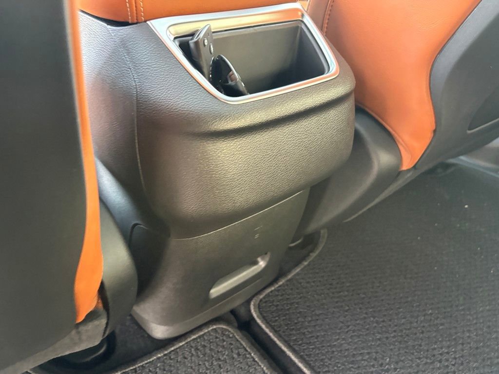 New 2026 Chrysler Pacifica Pinnacle w/ Trailer Tow Group image 10