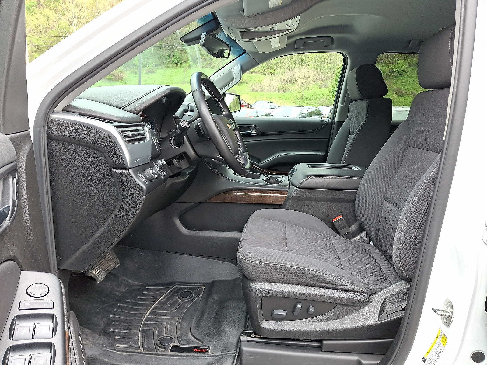 Used 2019 Chevrolet Tahoe LS w/ Max Trailering Package AWD/4WD image 13
