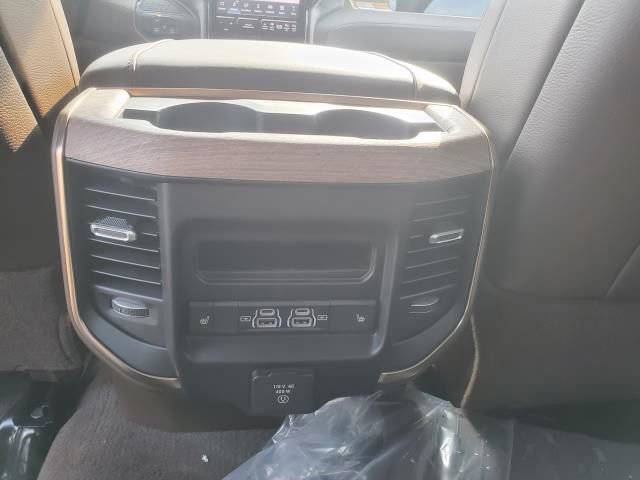 New 2025 RAM 2500 Limited image 25