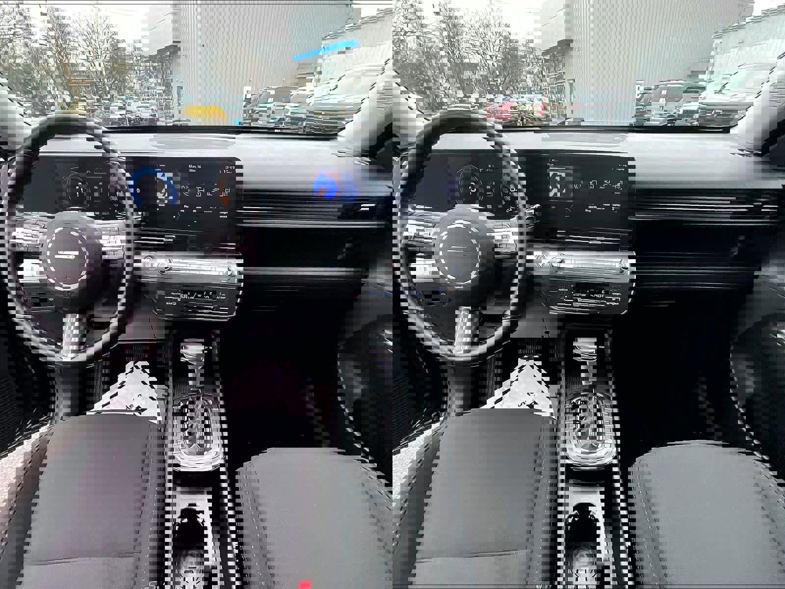 Used 2025 Hyundai Kona SEL AWD/4WD image 21