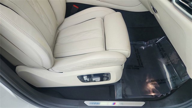 Used 2023 BMW X6 xDrive40i w/ Executive Package image 24