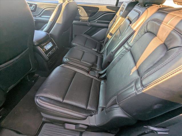 Used 2020 Lincoln Aviator Reserve w/ Elements Package Plus image 18