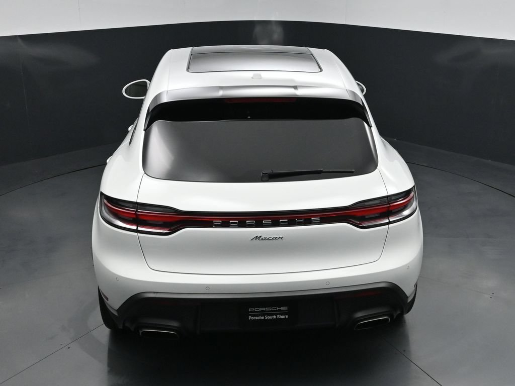 New 2026 Porsche Macan AWD/4WD image 17