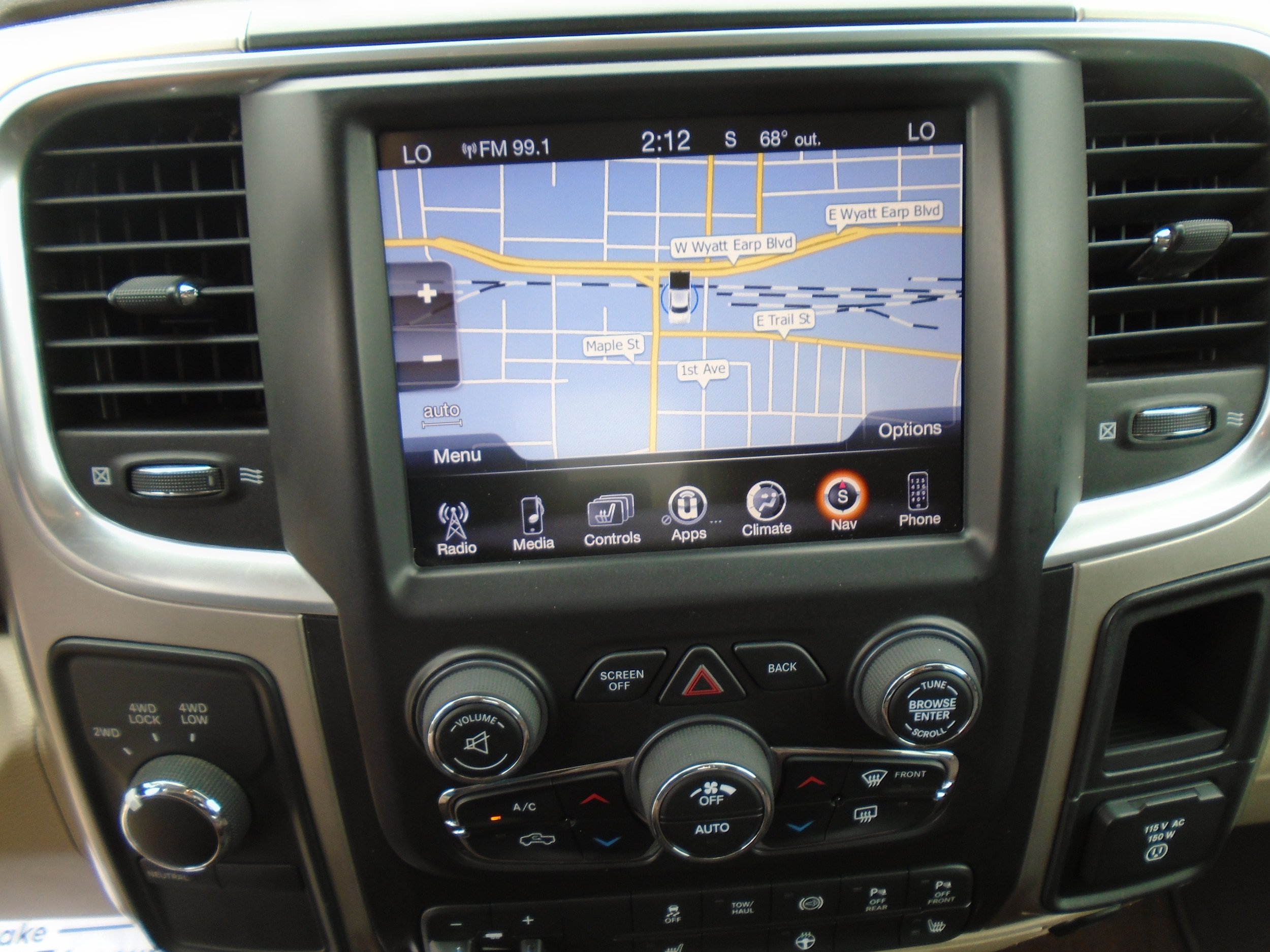 Used 2017 RAM 3500 Big Horn AWD/4WD image 23