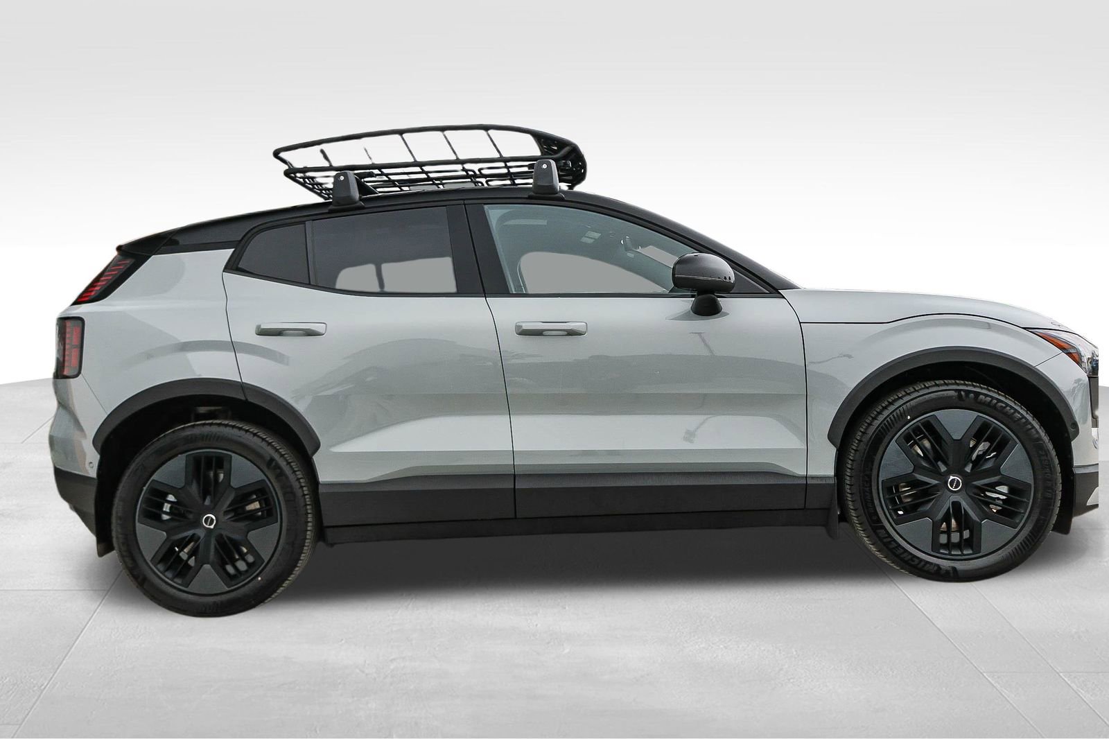 New 2026 Volvo EX30 Cross Country Ultra w/ Protection Package Premier image 4